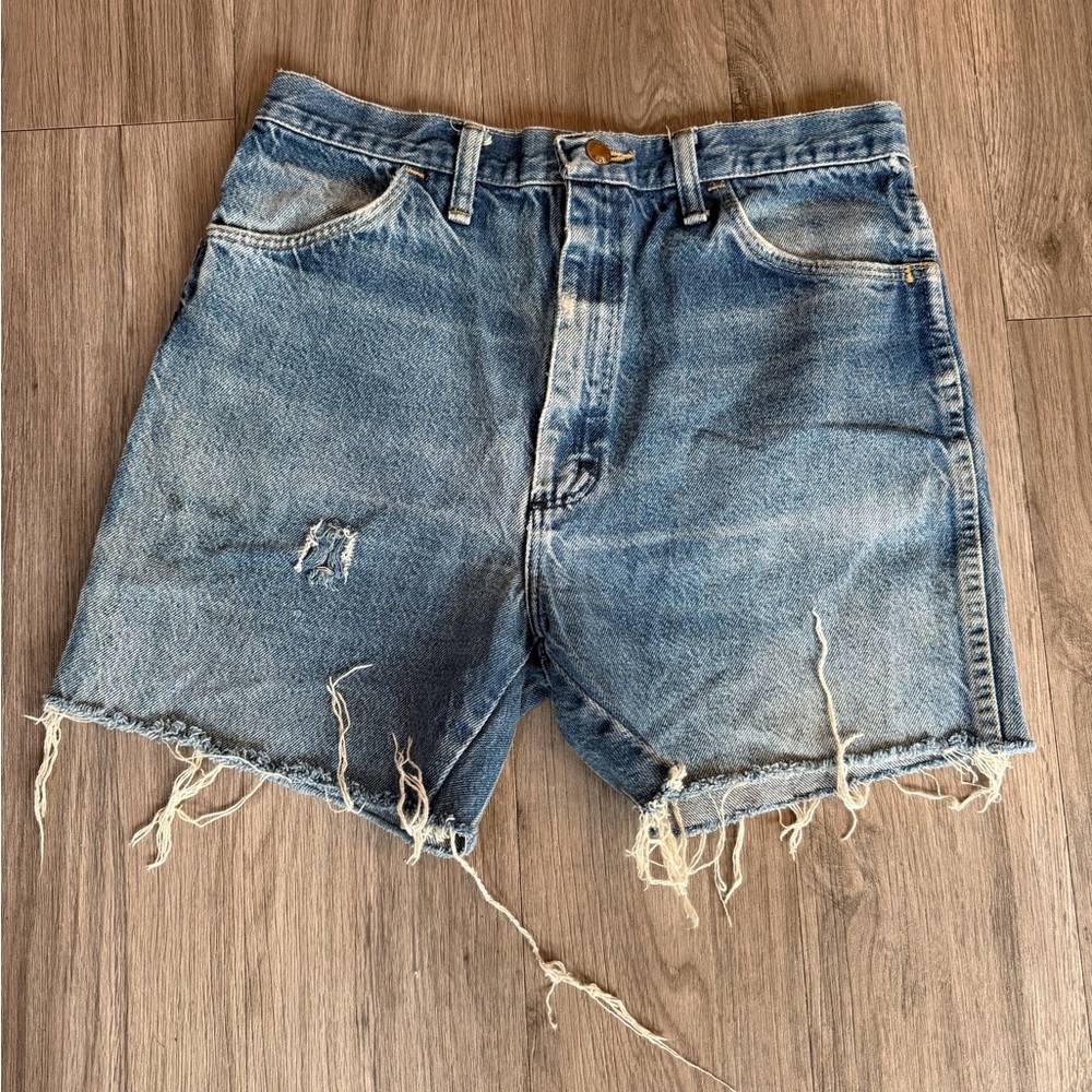 VINTAGE RUSTLER DENIM CUT-OFF SHORTS